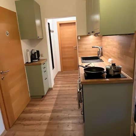 Charmantes Am Woerthersee Appartement *