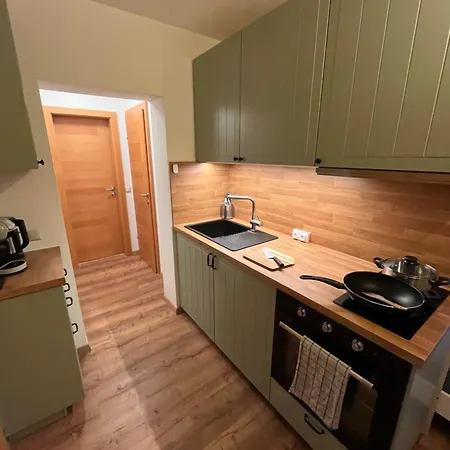 Charmantes Am Woerthersee Appartement Reifnitz